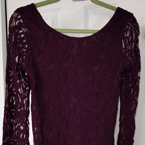 Burgundy long sleeve lace tube dress